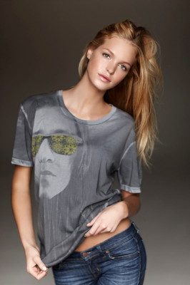 Erin Heatherton pic #349433