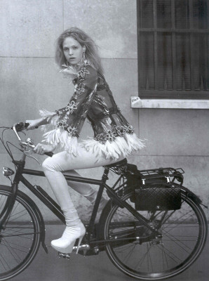 Erin Heatherton pic #117325