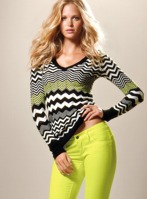 Erin Heatherton pic #534578