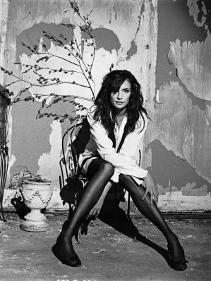 photo 26 in Famke Janssen gallery [id47960] -0001-11-30 00:00:00