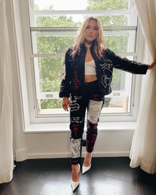 photo 19 in Florence Pugh gallery [id1324117] 2023-03-21 00:00:00
