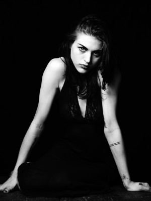 photo 4 in Frances Bean Cobain gallery [id475597] 2012-04-16 00:00:00