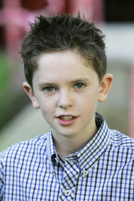 photo 9 in Freddie Highmore gallery [id331975] 2011-01-25 00:00:00