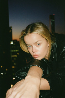 Frida Aasen pic #1347818