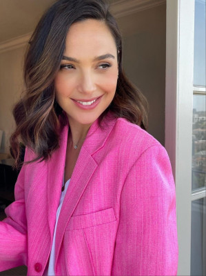 Gal Gadot pic #1254905
