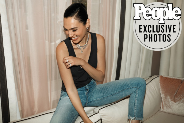 Gal Gadot pic #1228375