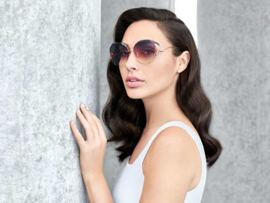 Gal Gadot pic #1205510