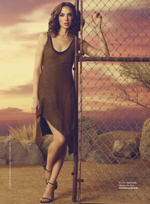 Gal Gadot pic #940303