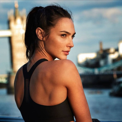 Gal Gadot pic #1069177