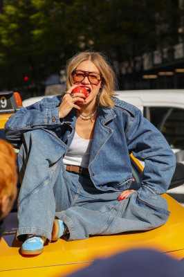 photo 21 in Gigi Hadid gallery [id1363940] 2025-01-20 00:00:00
