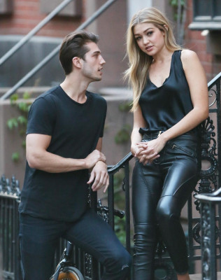 Gigi Hadid pic #771553