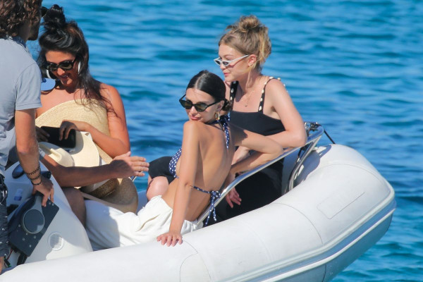 Gigi Hadid pic #1048341