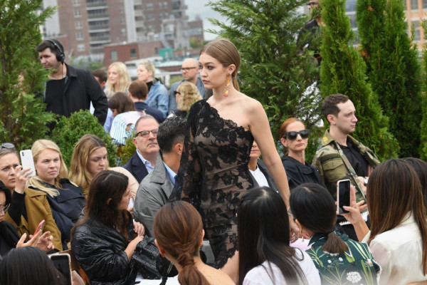 Gigi Hadid pic #1066906