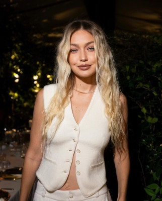 photo 26 in Gigi Hadid gallery [id1336474] 2023-11-08 00:00:00