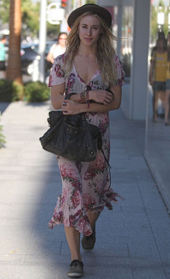 Gillian Zinser pic #327745
