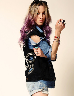 photo 21 in Gillian Zinser gallery [id481952] 2012-04-30 00:00:00