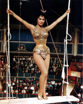 Gina Lollobrigida pic #456695