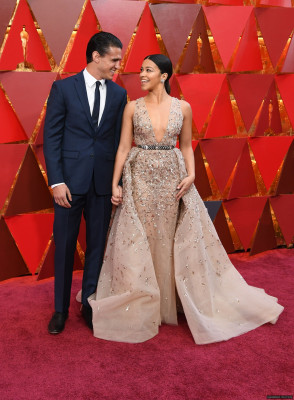 Gina Rodriguez pic #1017110