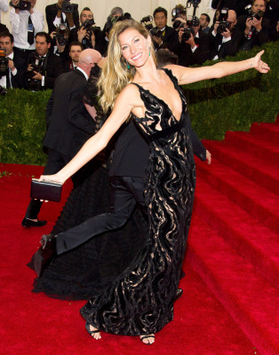Gisele Bundchen pic #697612