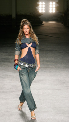 Gisele Bundchen pic #392399