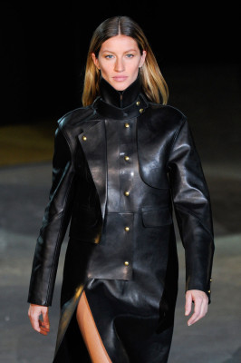 Gisele Bundchen pic #446714