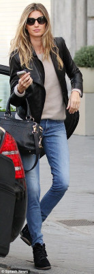 Gisele Bundchen pic #684366