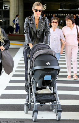 Gisele Bundchen pic #615160
