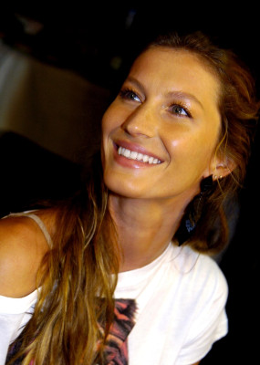 Gisele Bundchen pic #136791