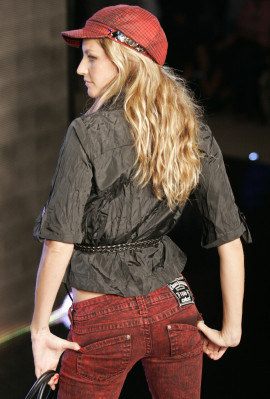 Gisele Bundchen pic #375043