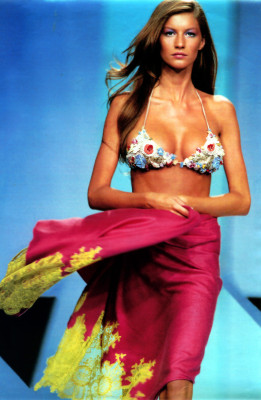 Gisele Bundchen pic #391748