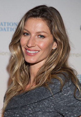 Gisele Bundchen pic #743400