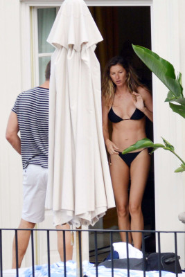 Gisele Bundchen pic #880222