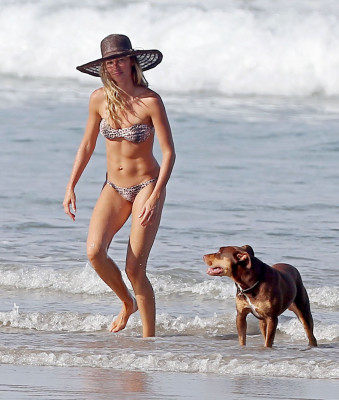 Gisele Bundchen pic #888010