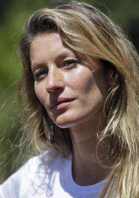 Gisele Bundchen pic #437154
