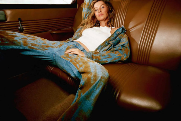 Gisele Bundchen pic #1352425