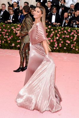 Gisele Bundchen pic #1131559