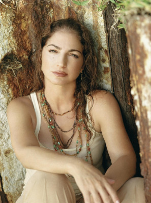 photo 5 in Gloria Estefan gallery [id284635] 2010-09-07 00:00:00