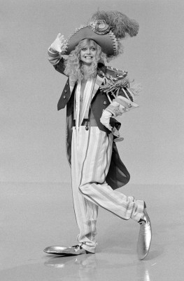 Goldie Hawn pic #202954