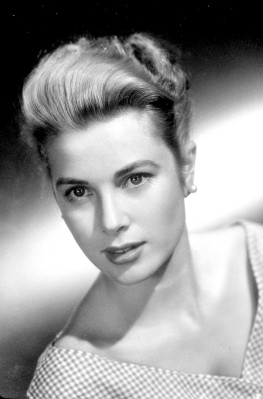 photo 14 in Grace Kelly gallery [id275722] 2010-08-06 00:00:00