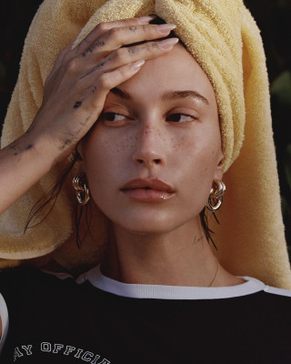 Hailey Baldwin pic #1344605