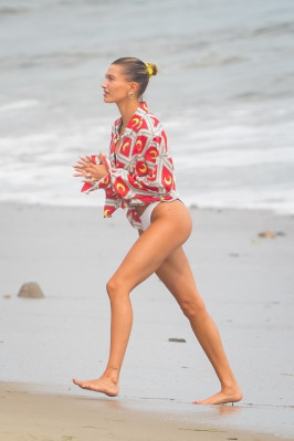 photo 25 in Hailey Baldwin gallery [id1230277] 2020-08-31 00:00:00