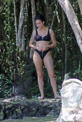 Halsey pic #1060270