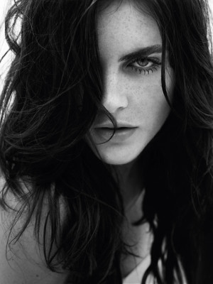 Hilary Rhoda pic #103091