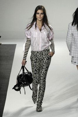 Hilary Rhoda pic #166022