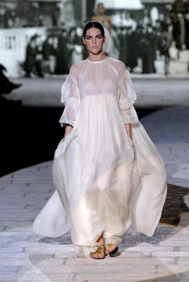 Hilary Rhoda pic #166021