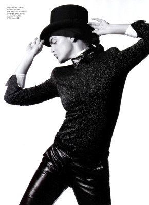 Hilary Rhoda pic #120573