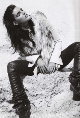 Hilary Rhoda pic #164682