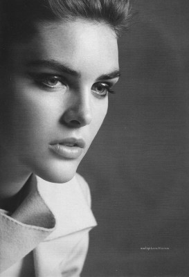 Hilary Rhoda pic #164674