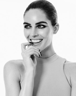 Hilary Rhoda pic #909199