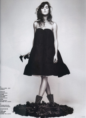 Hilary Rhoda pic #170651